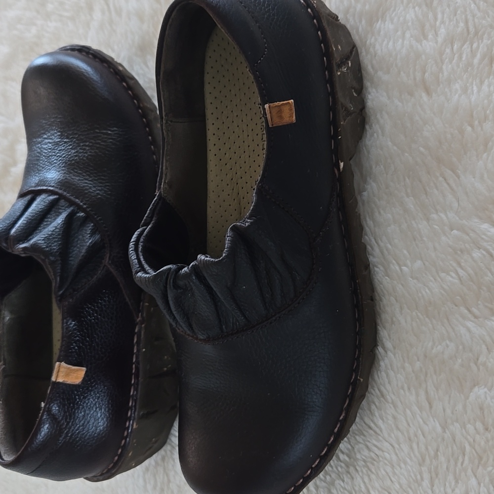 El Naturalista Women's Shoes - Picture 9 of 9